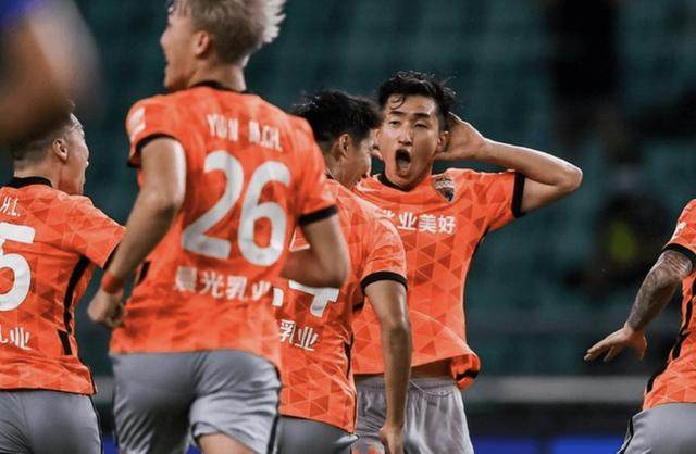 深足新帅首秀取胜路途很艰辛 神奇换人导演逆转